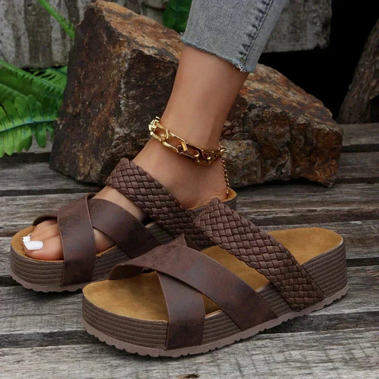 Erika™ – Geflochtene Sandalen mit Kreuzriemen für Damen