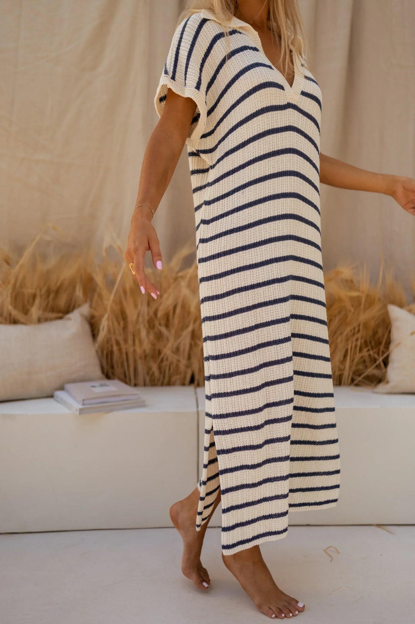 SELINA I GESTREIFTES MIDI-KLEID
